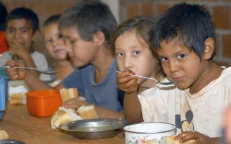 Alberto Fernández asume en Argentina con un Plan Integral contra el Hambre