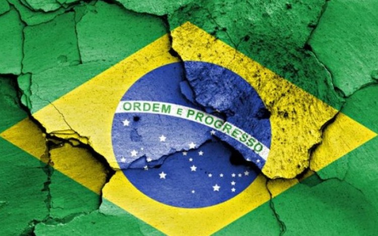 Brasil: Sectores del gobierno en tensión. Pérdida de liderazgo regional