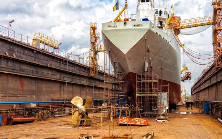 Banco Nación financia construcción de buques pesqueros y ampliación de astillero en Mar del Plata